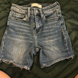 denim shorts size:0 brand:Klique B.